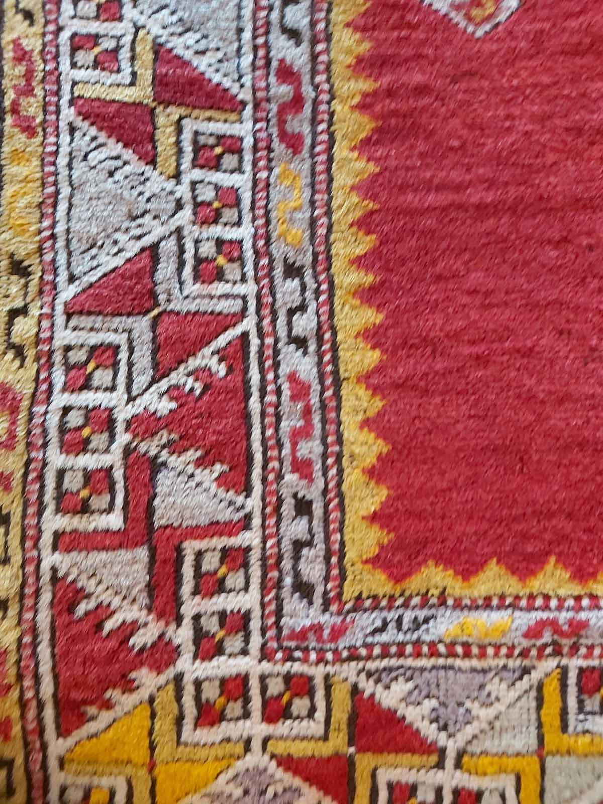 Török usak ima szőnyeg - Image 3