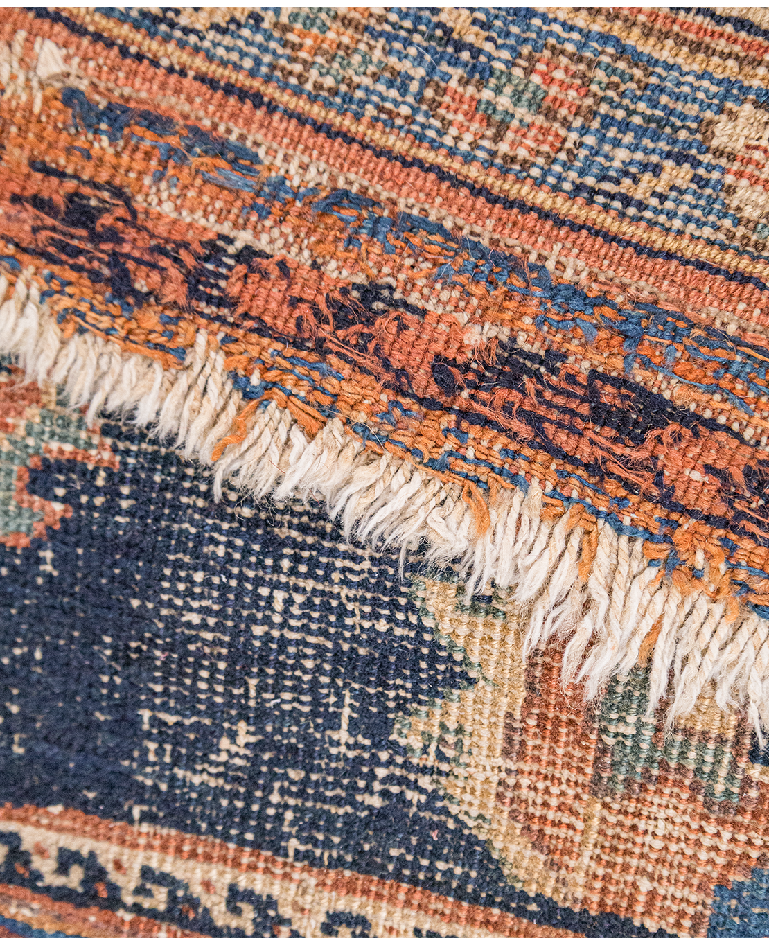 Kaukázusi szignózott darab - Image 4