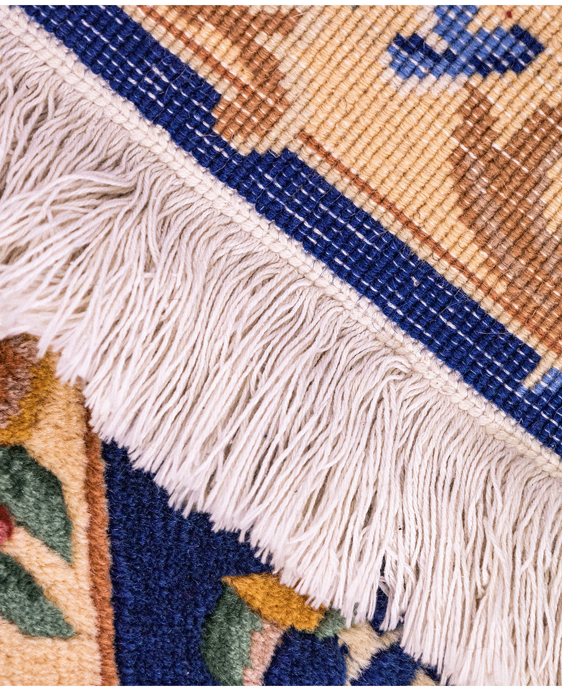 Chinese hand-knotted wool rug - Image 4