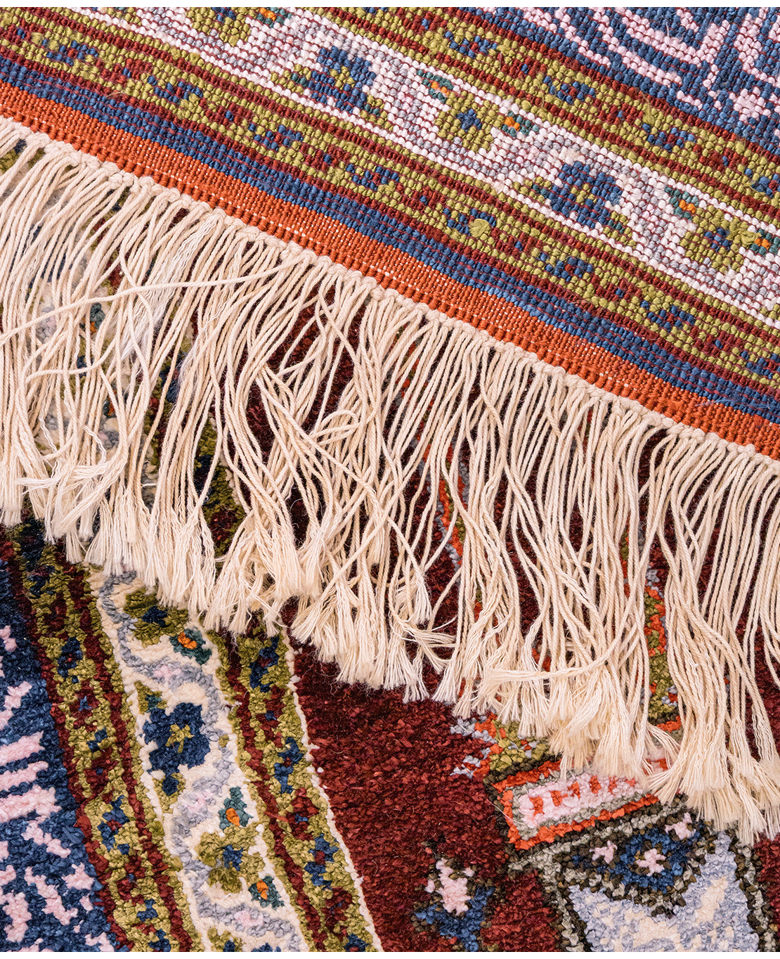 Turkish Kayseri hand-knotted silk rug - Image 4