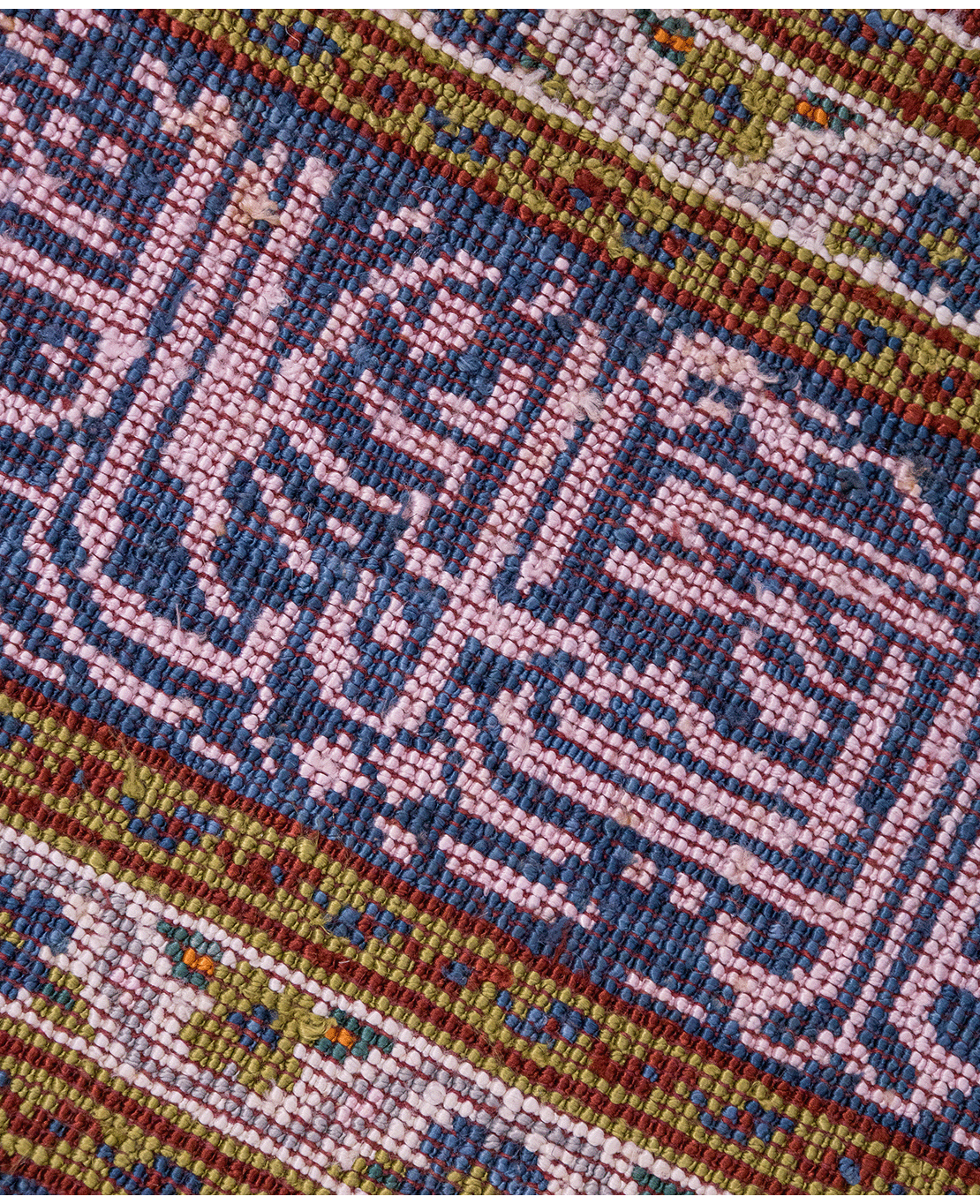 Turkish Kayseri hand-knotted silk rug - Image 5