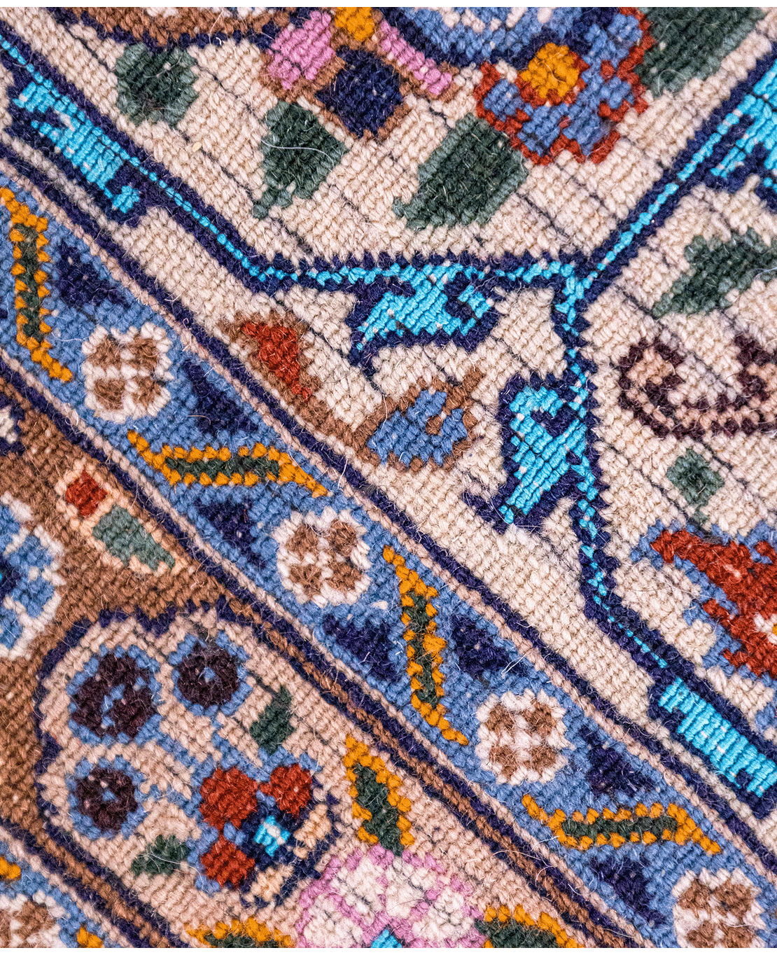 Iranian Tabriz handmade wool rug with silk outlines - Image 5