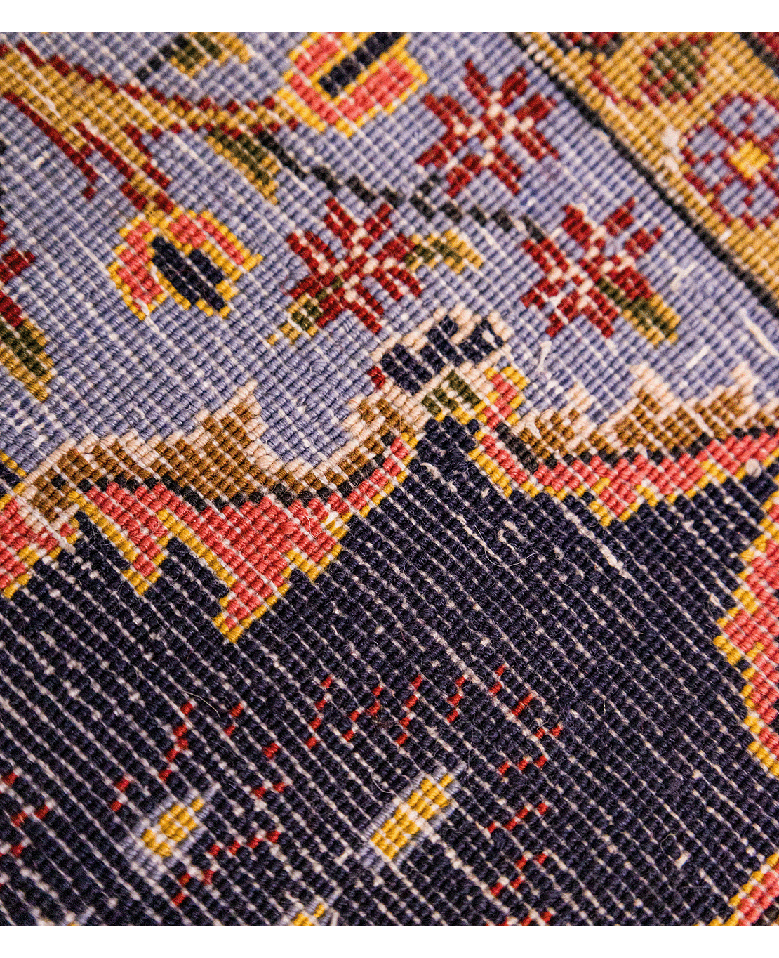Iranian Isfahan handmade wool wall rug - Image 5
