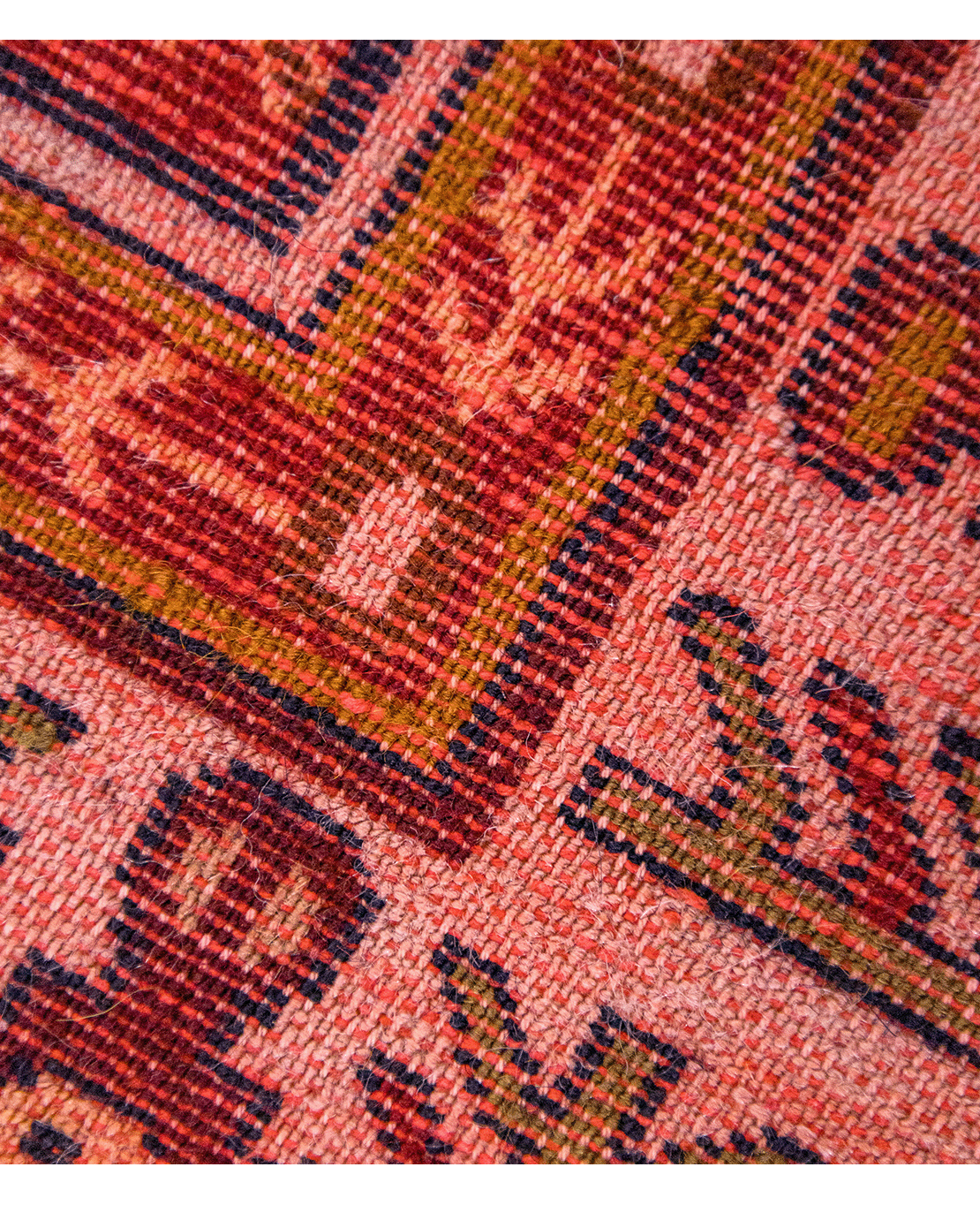 Caucasian Azerbaijani hand-knotted wool rug - Image 5