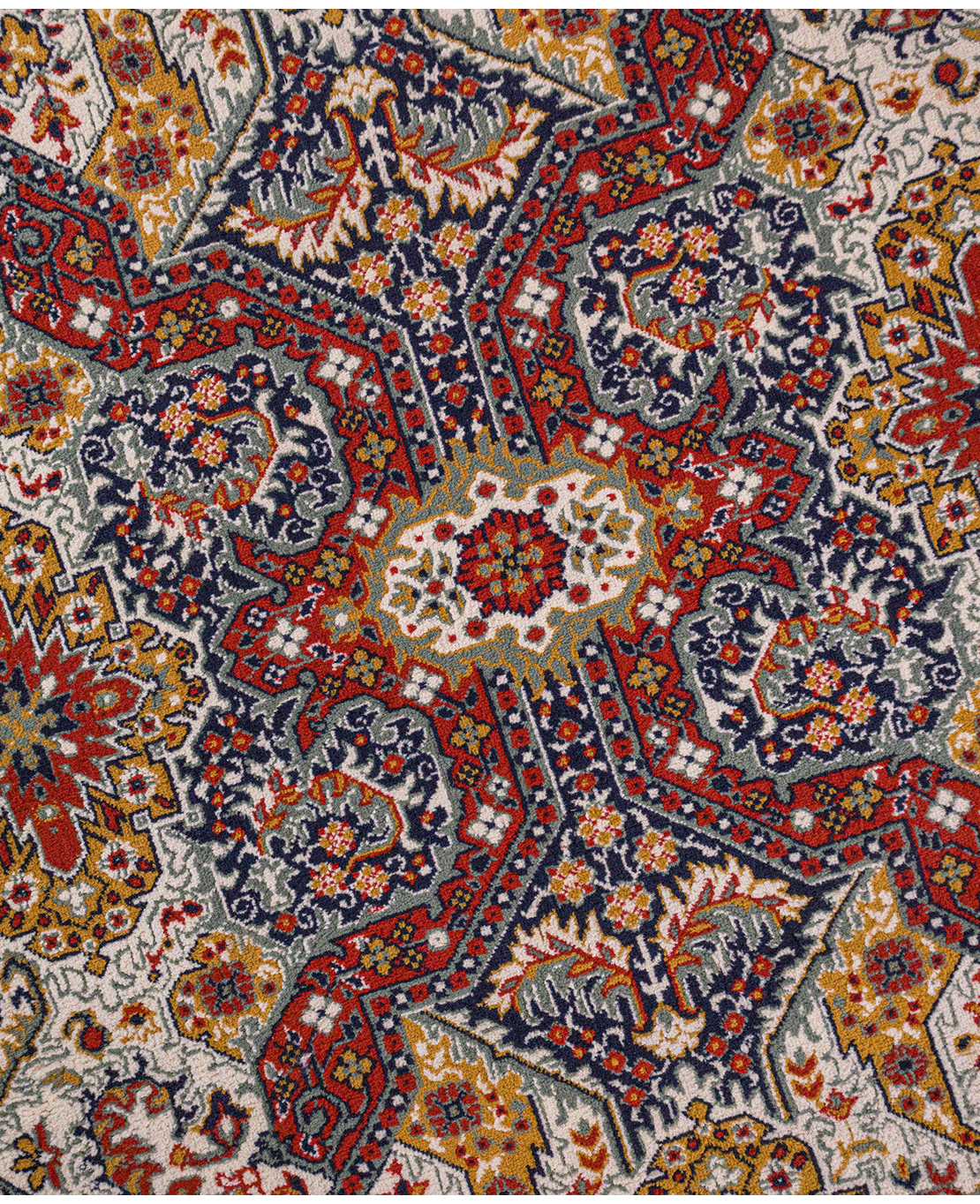 Classic machine-made rug - Image 3