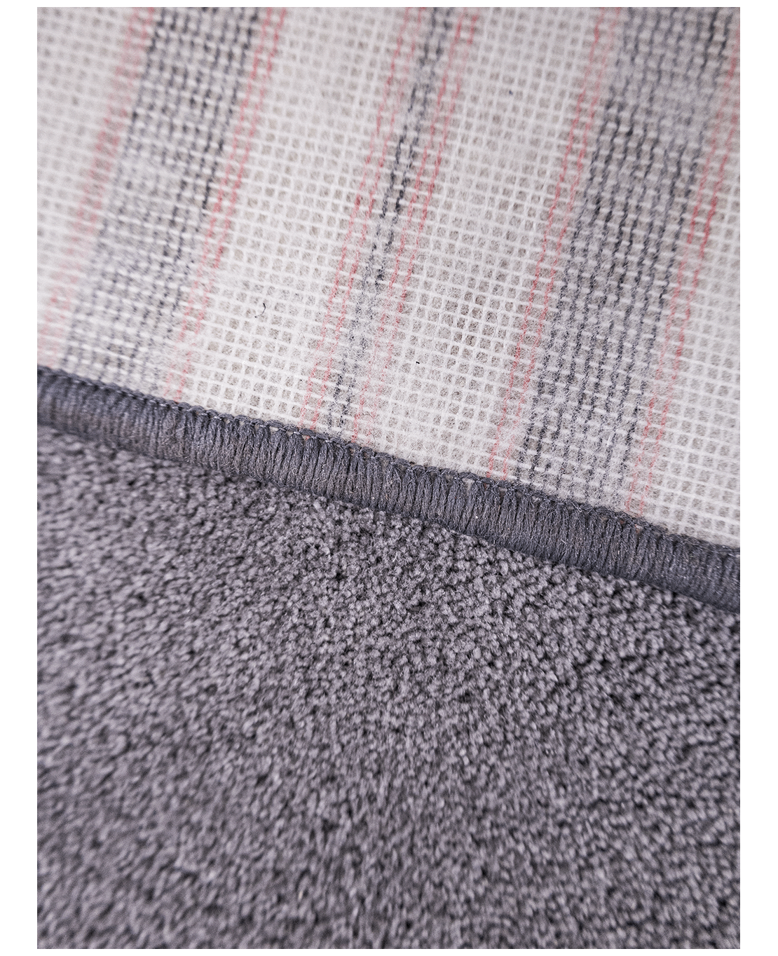 Plain machine-made rug - Image 4