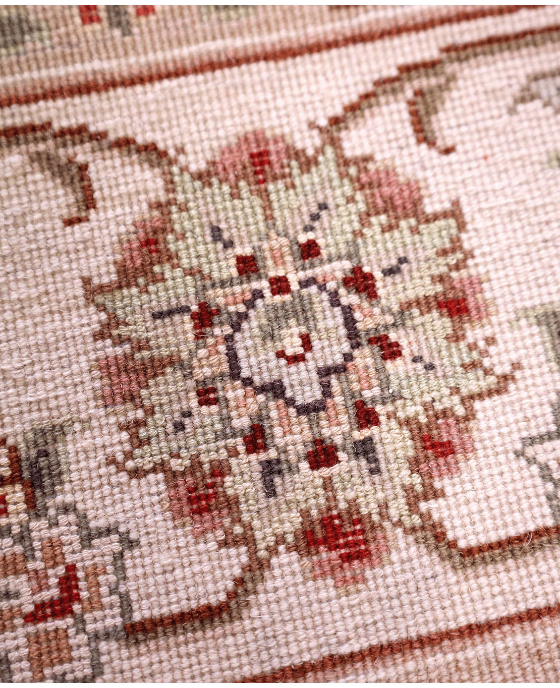 Iranian Tabriz handmade wool rug - Image 5