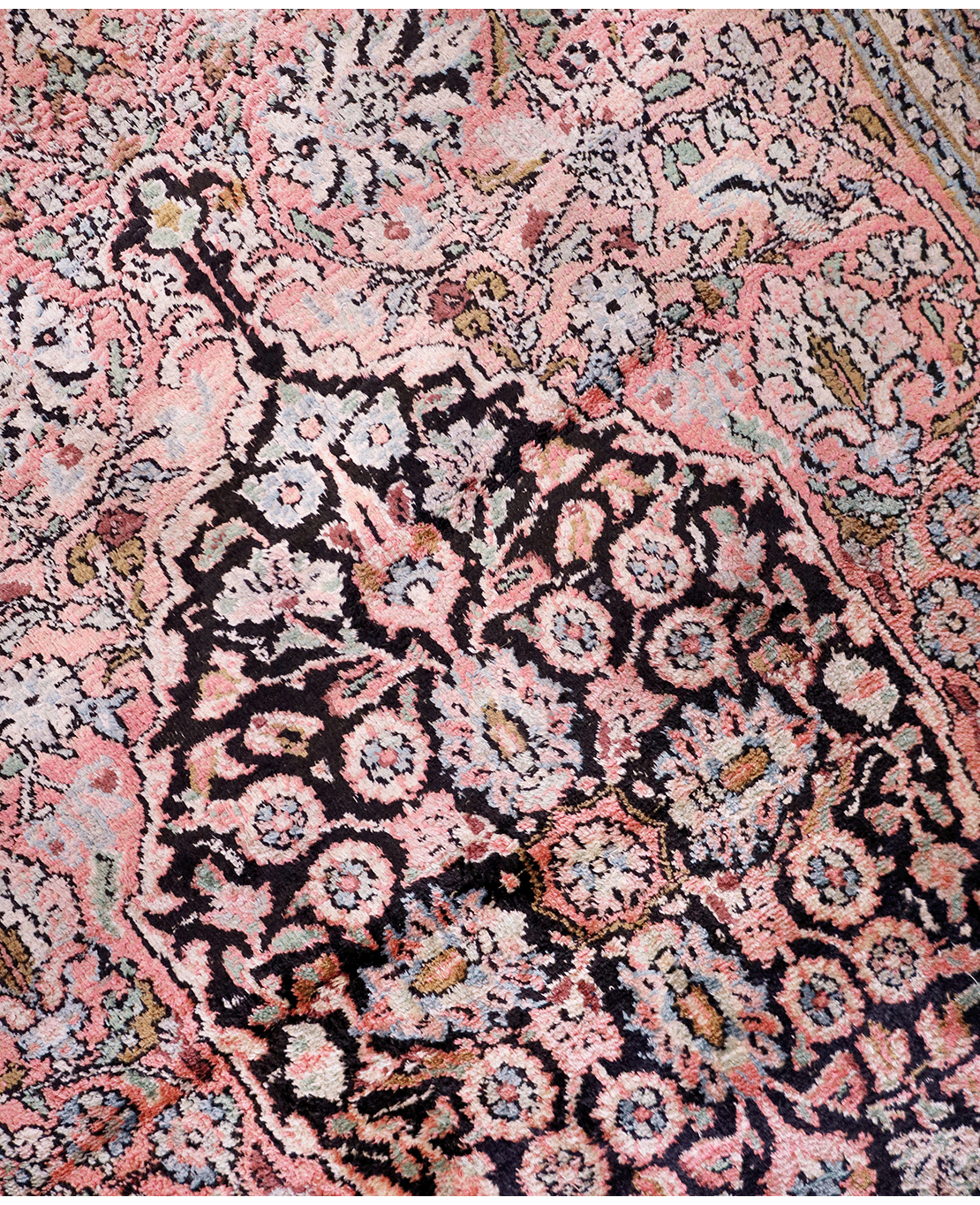 Indian Kashmiri handmade silk rug - Image 4