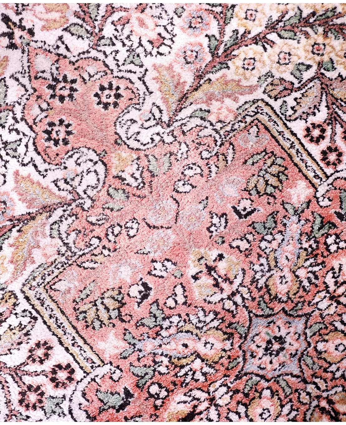 Indian Kashmiri handmade silk rug - Image 3