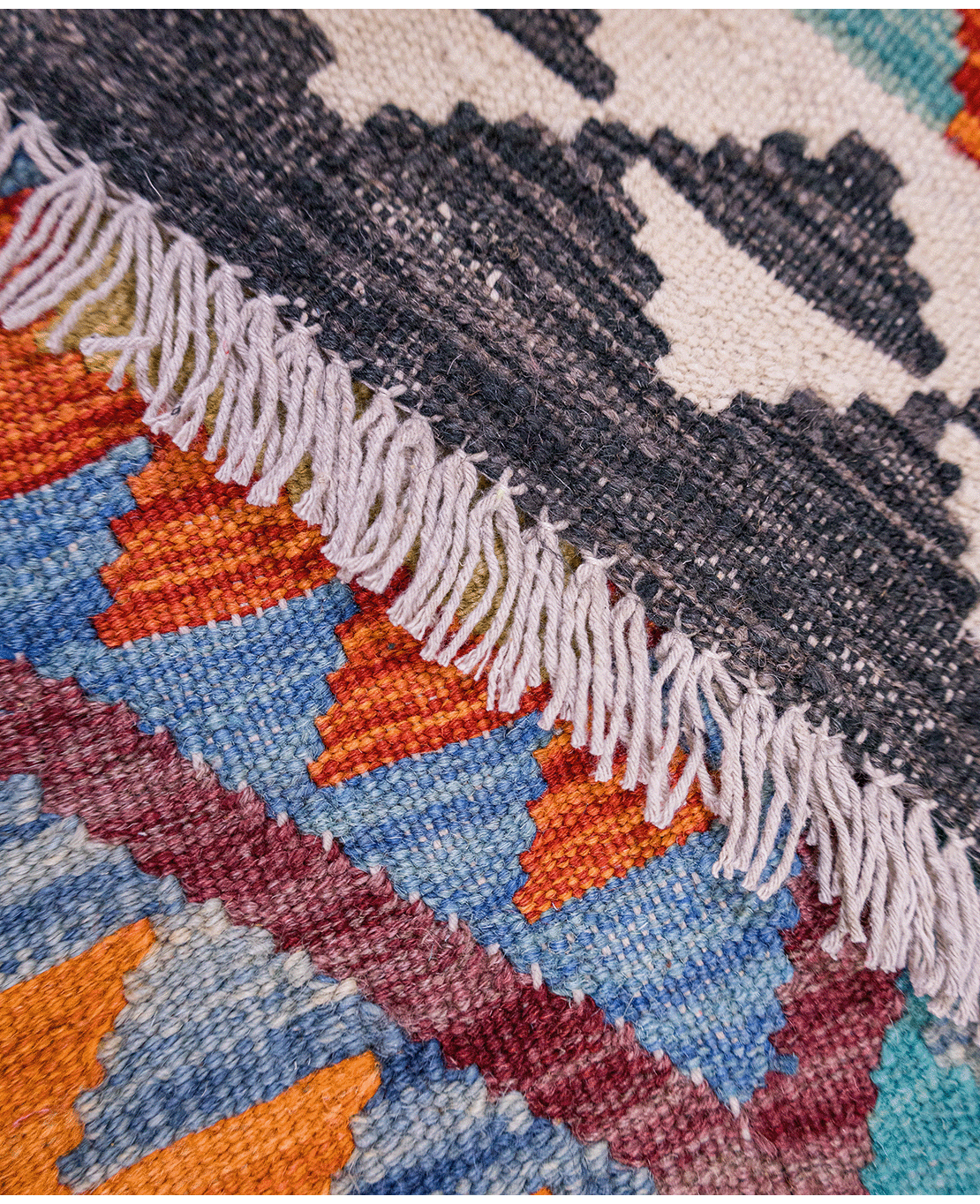 Chobi hand-made wool kilim - Image 5