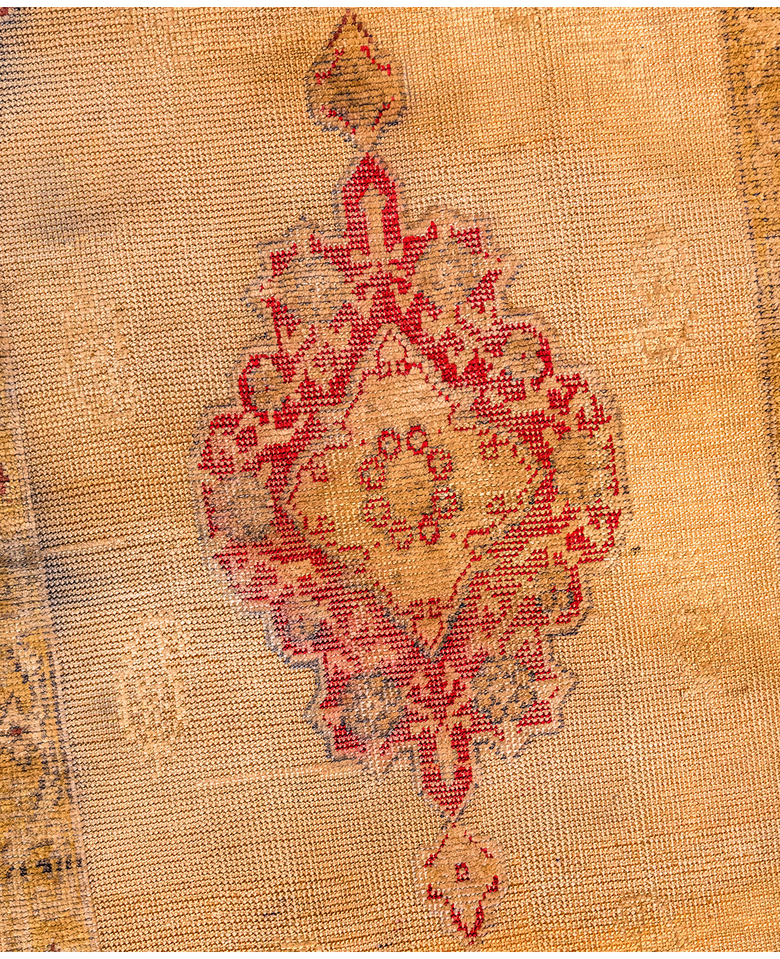 Turkish Kayseri hand-knotted silk rug - Image 3