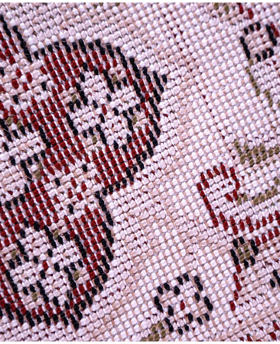 Classic machine-made rug - Image 5