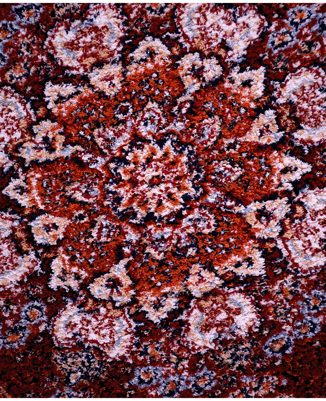 Classic machine-made rug - Image 3
