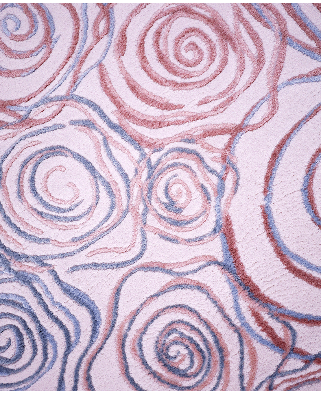 Modern machine-made rug - Image 3