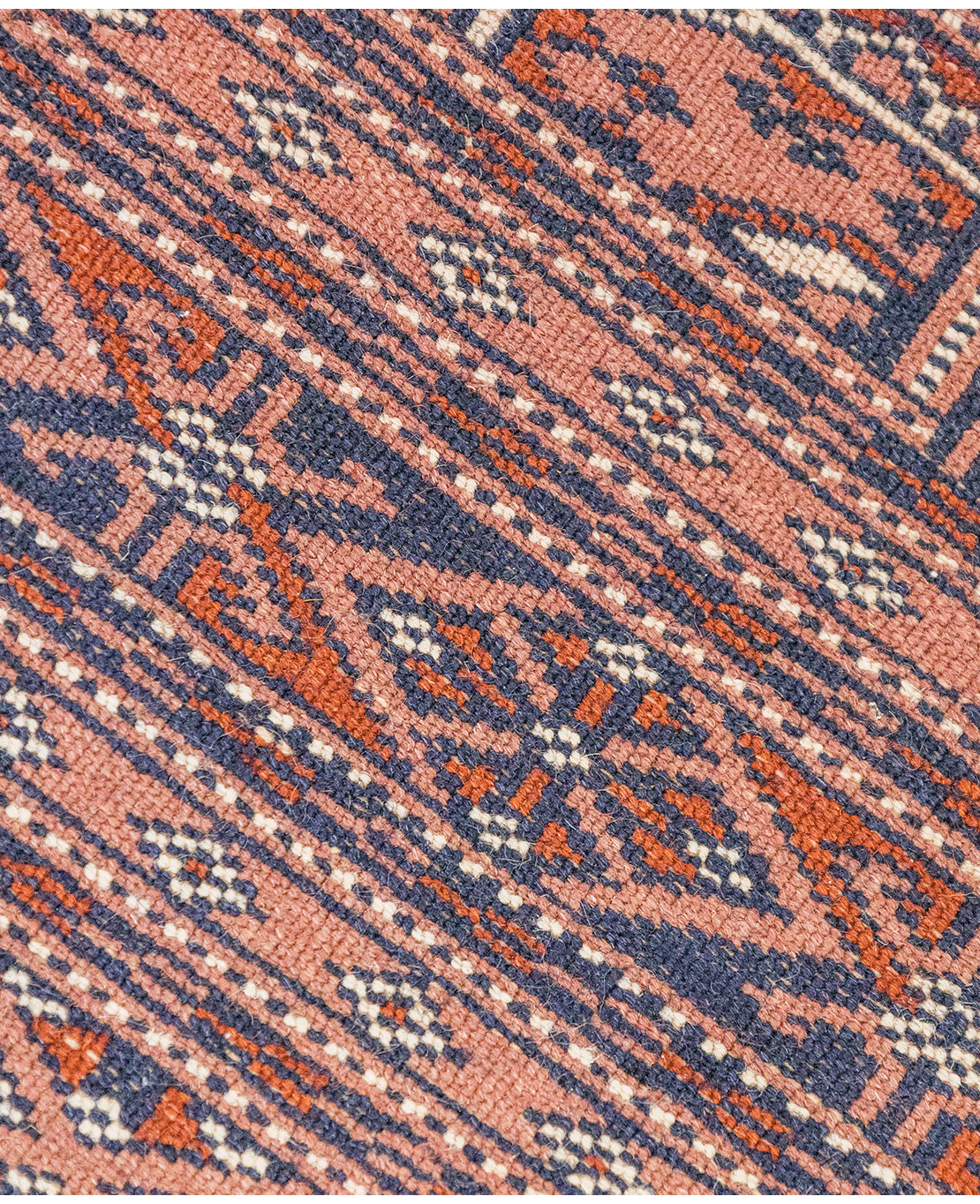 Pakistani Yomud handmade wool rug - Image 5
