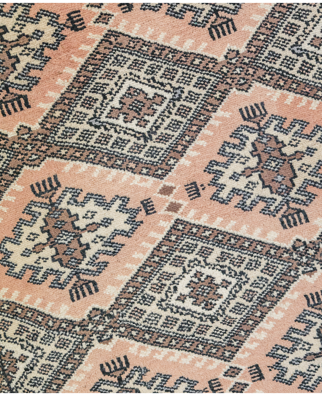 Pakistani Yomud handmade wool rug - Image 2