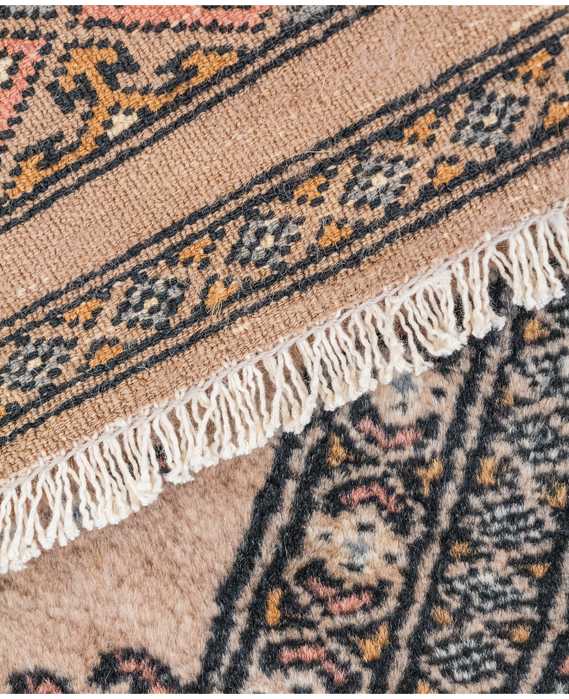 Pakistani Yomud handmade wool rug - Image 4