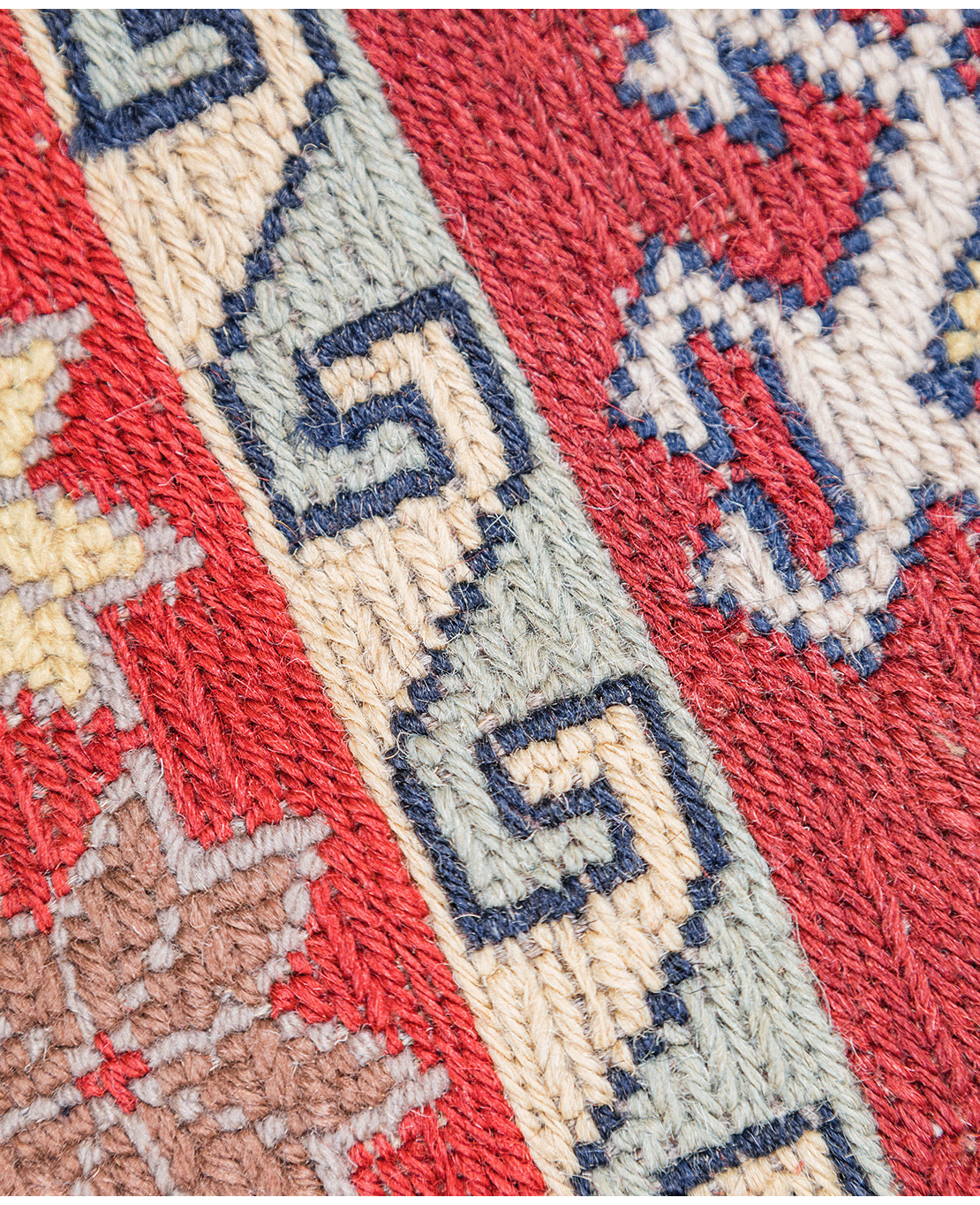 Sumak Kilim Cushion Cover - Image 2