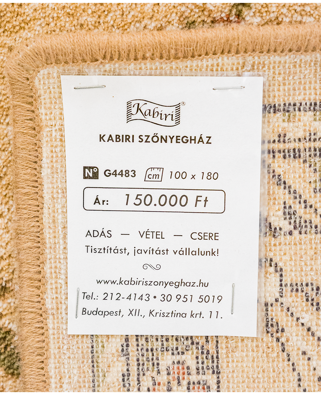 Classic machine-made wool rug - Image 5