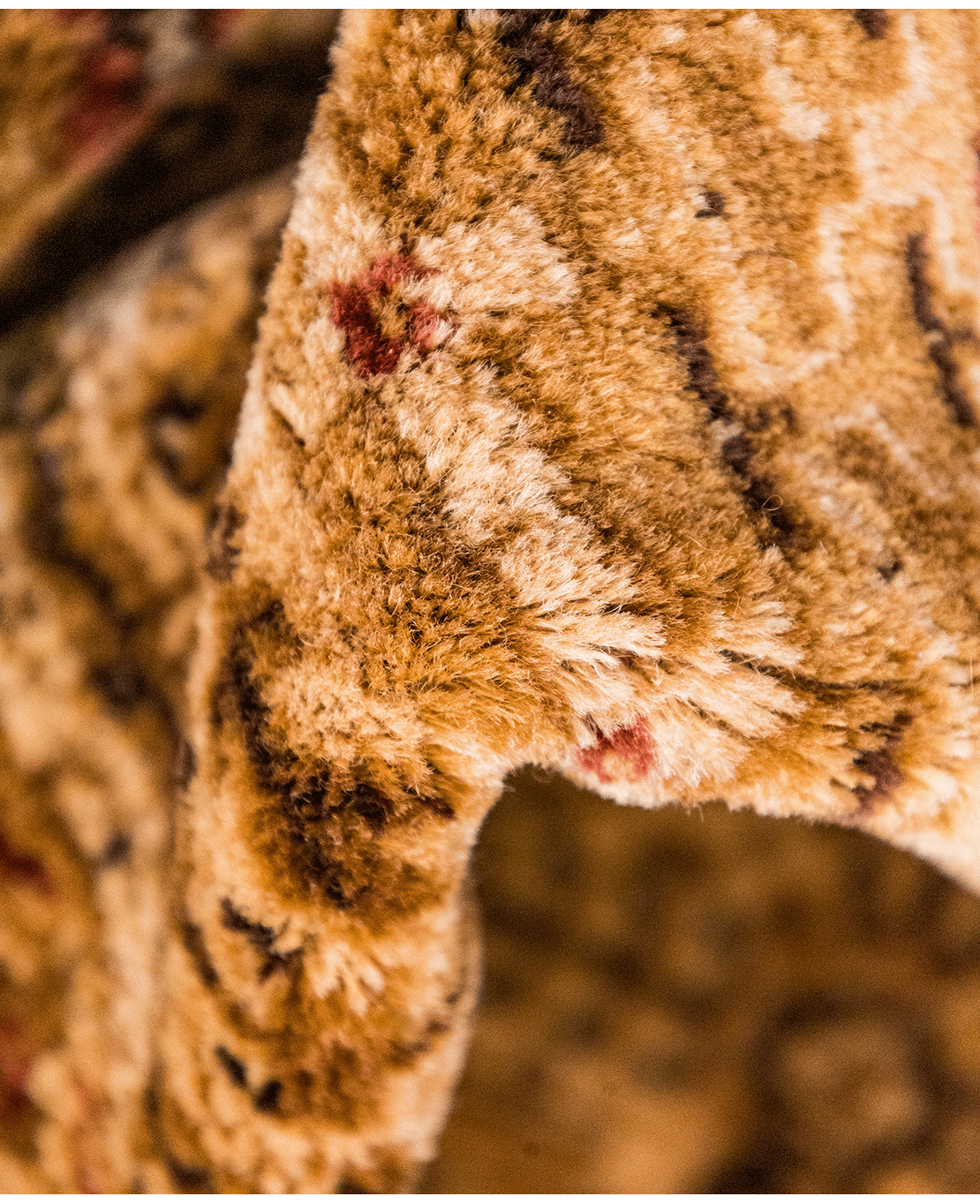 Classic machine-made wool rug - Image 5