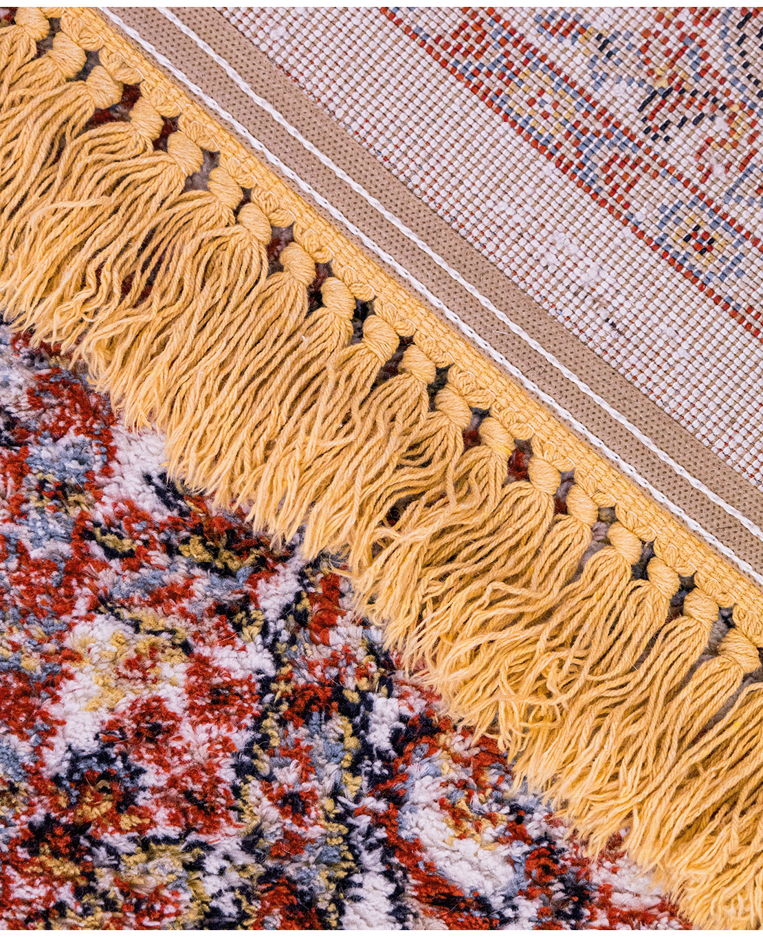 Machine-made rayon rug - Image 4