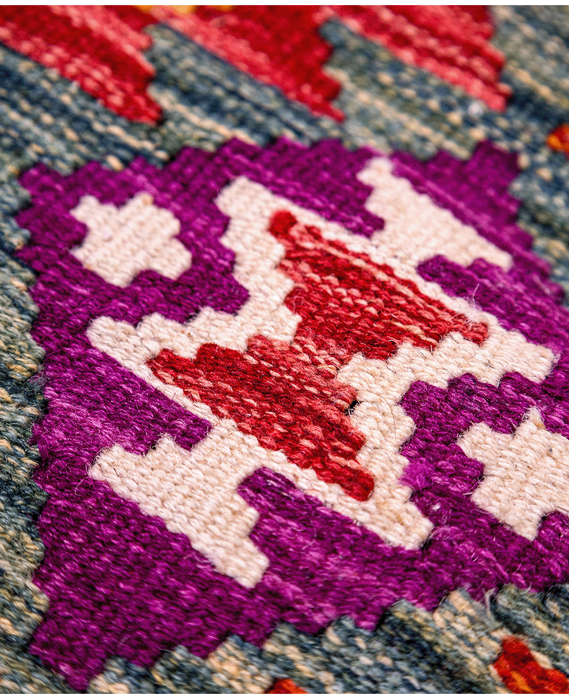 Chobi handwoven wool kilim - Image 2