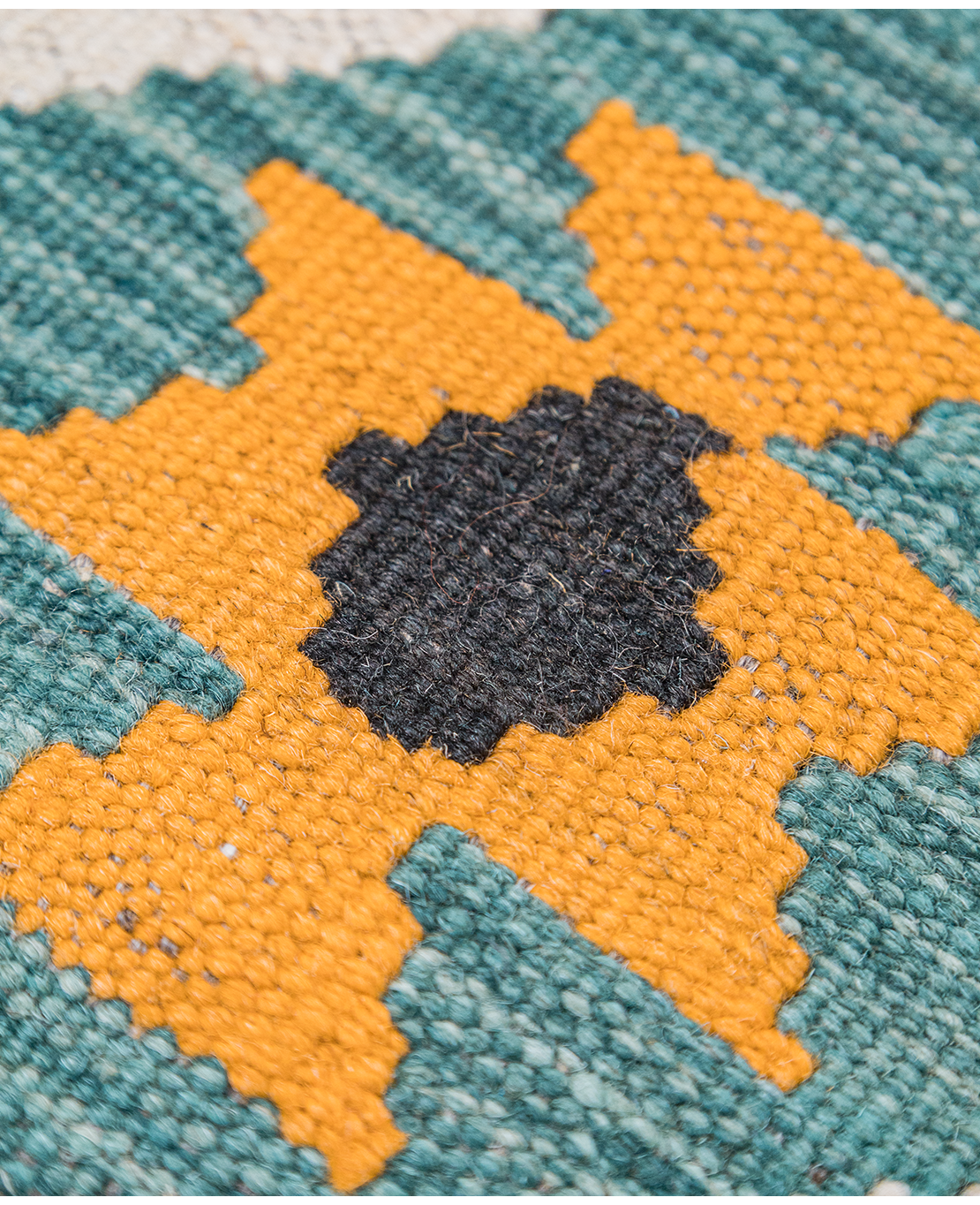 Chobi handwoven wool kilim - Image 2