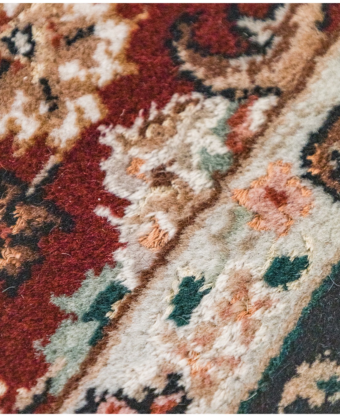 Iranian Tabriz handmade wool rug with silk outlines - Image 5