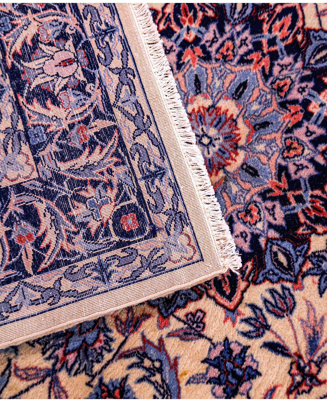 Iranian Isfahan handmade wool rug - Image 4