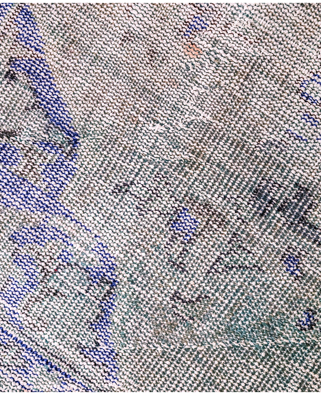 Indian vintage hand-knotted wool rug - Image 3