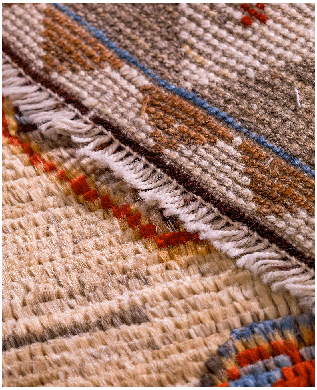 Taimany Berber hand-knotted wool rug - Image 3