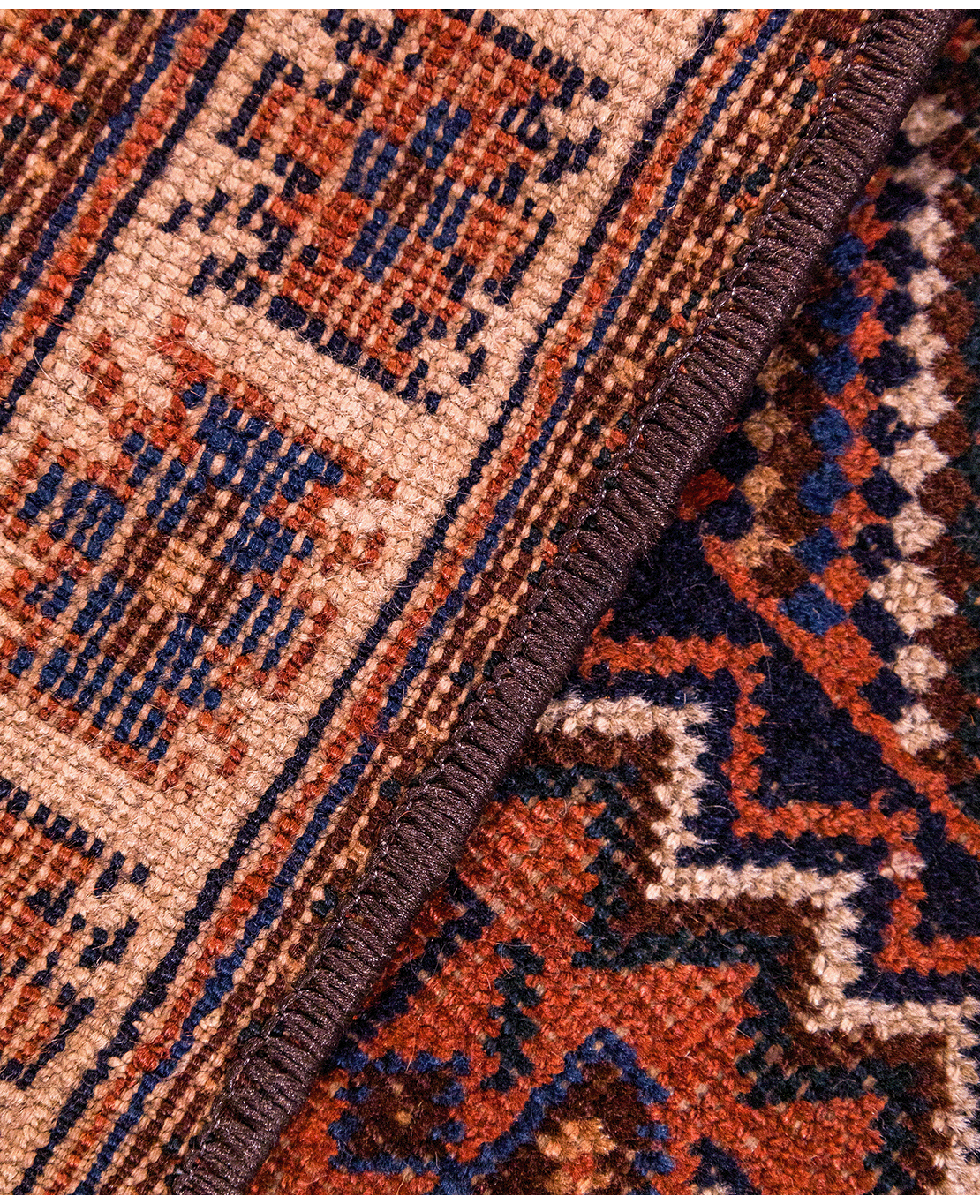 Iranian nomadic hand-knotted wool rug - Image 5