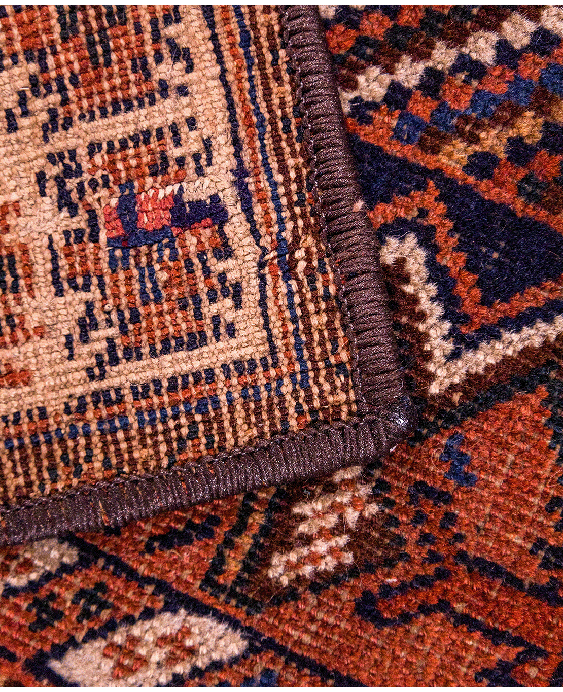 Iranian nomadic hand-knotted wool rug - Image 6