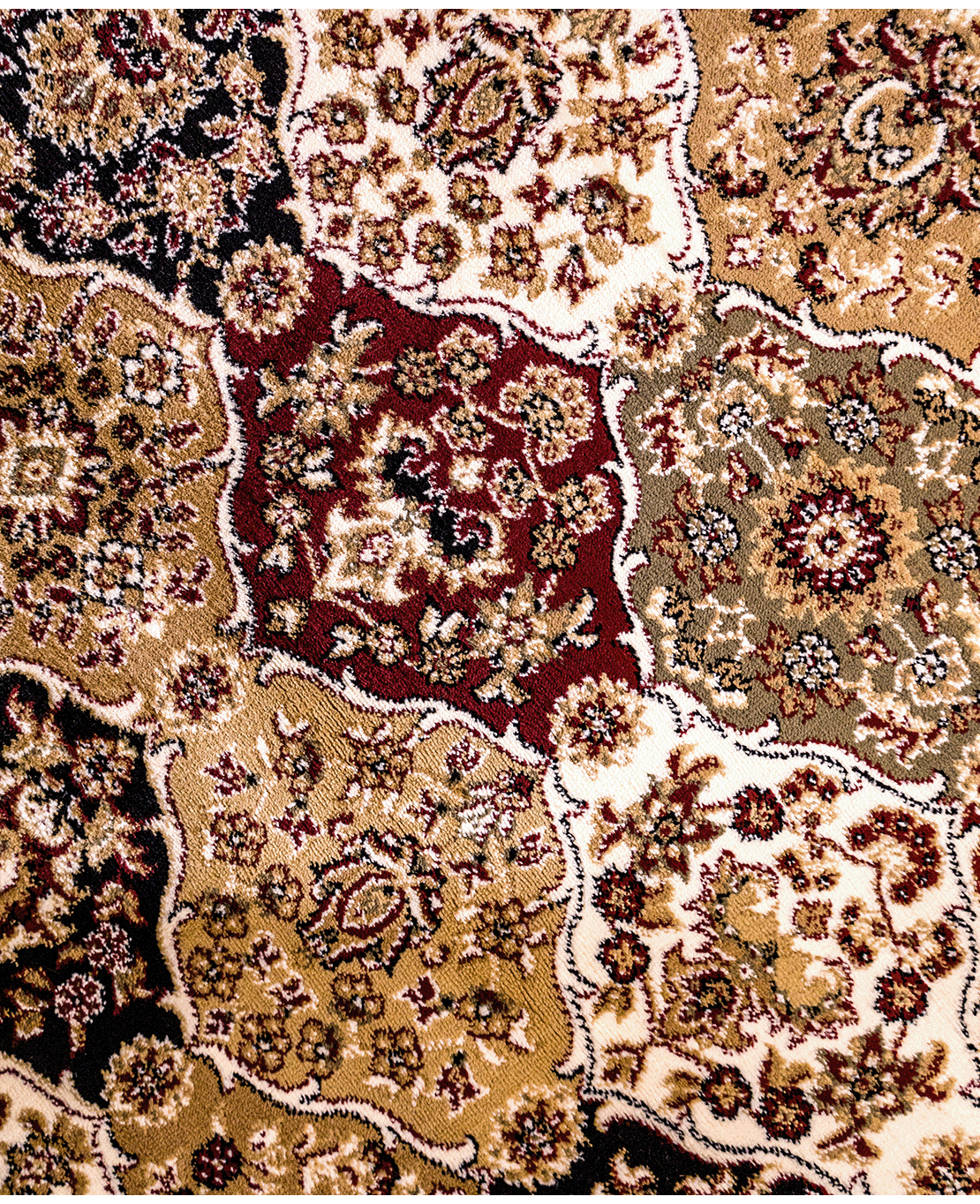 Classic machine-made rug - Image 3