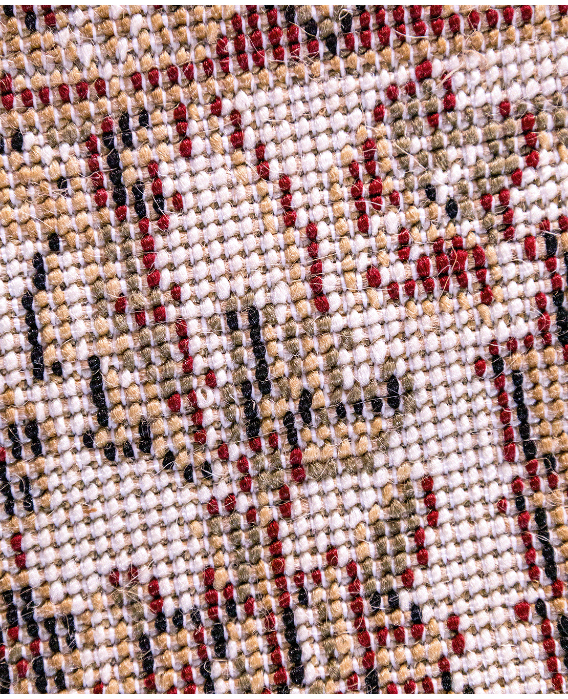 Classic machine-made rug - Image 5